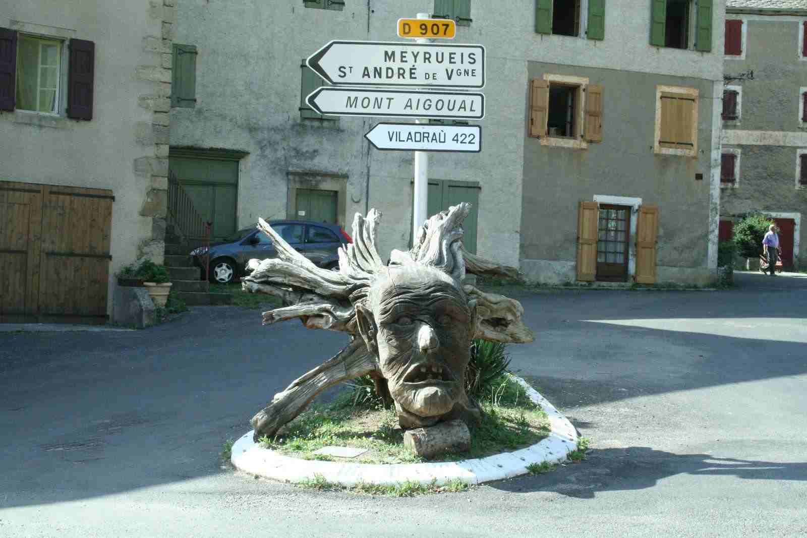 Une sculpture du coin